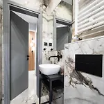 Modern Arch Of Galerius Apartment *