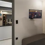 Apartment Modern Arch Of Galerius *