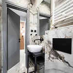 Apartment Modern Arch Of Galerius *