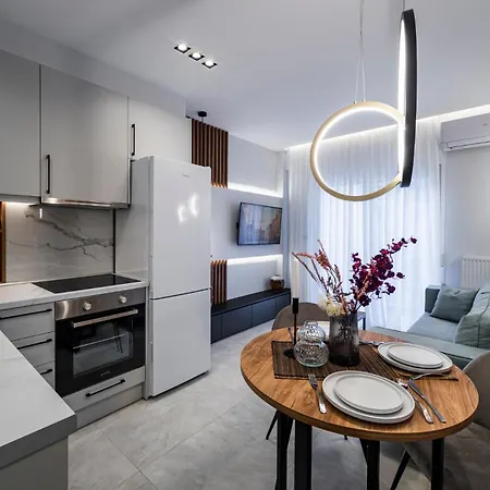 Apartment Modern Arch Of Galerius *